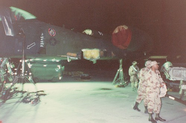 A-10 820664 | 2951 CLSS A-10 ABDR Gulf War 1991 Photos A-10 820664 | 2951 CLSS A-10 ABDR Gulf War 1991 Photos
